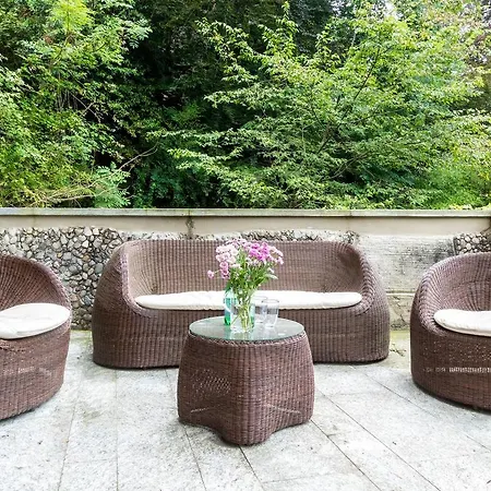 Altido Exclusive With Parking On The Lake Como Coast