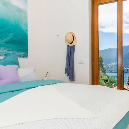 Altido Exclusive With Parking On The Lake Como Coast Apartman